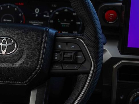 New 2025 Toyota Tacoma TRD Off-Road image 18