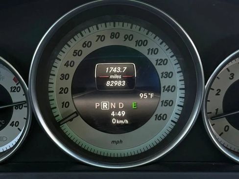 Used 2014 Mercedes-Benz C 250 Sedan image 11
