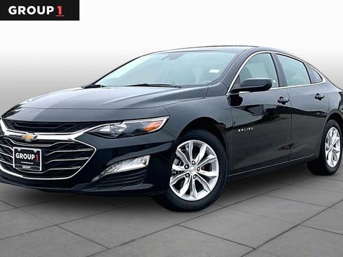 Used 2024 Chevrolet Malibu LT FWD image 1