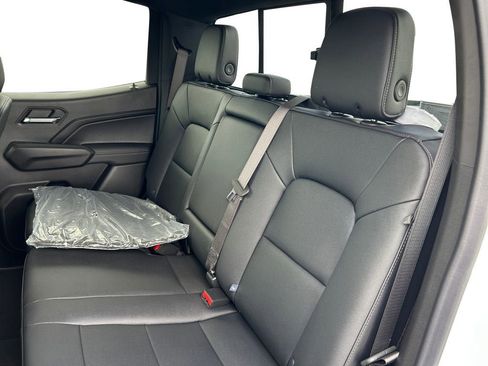 New 2026 Chevrolet Colorado LT w/ LT Convenience Package RWD image 16
