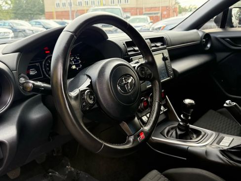 Used 2023 Toyota GR86 image 9