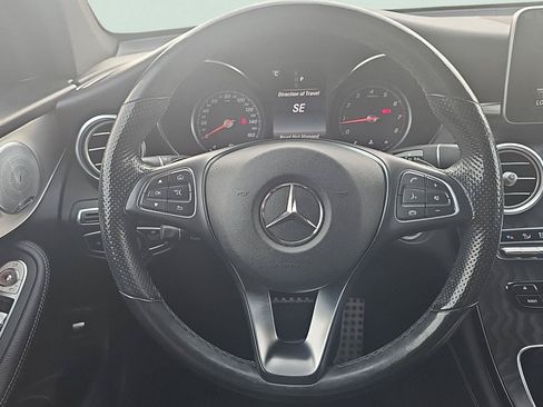 Used 2019 Mercedes-Benz GLC 300 4MATIC image 17