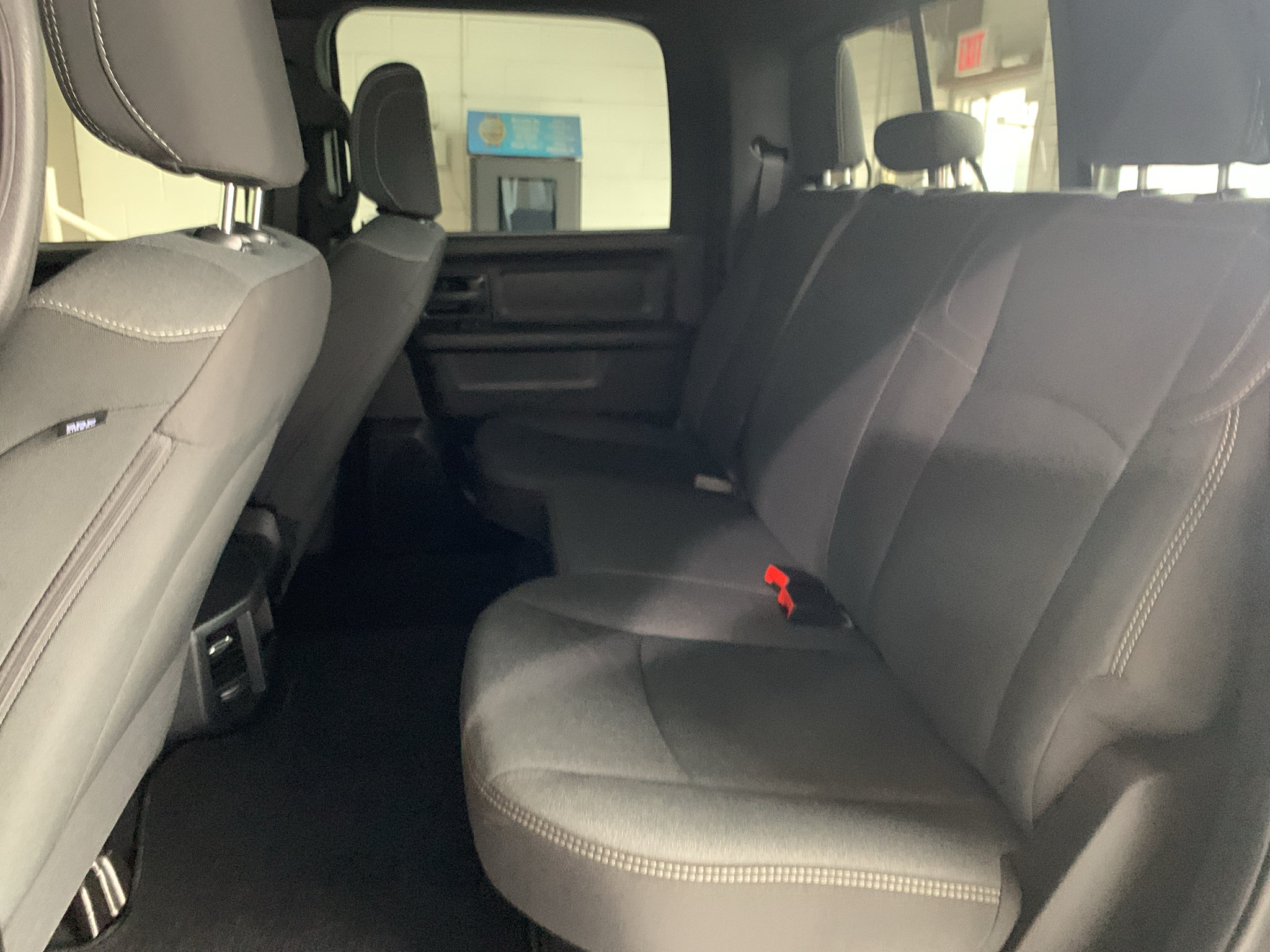 Used 2024 RAM 2500 Tradesman w/ Chrome Appearance Group AWD/4WD image 16