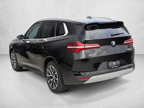 Certified 2026 BMW X3 xDrive30i w/ Convenience Package AWD/4WD image 9