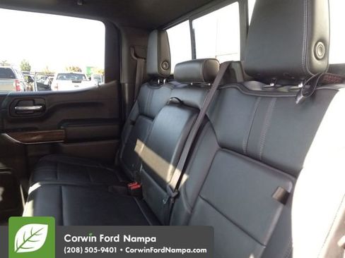 Used 2022 Chevrolet Silverado 1500 High Country image 23