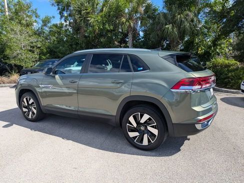 Used 2026 Volkswagen Atlas Cross Sport SE FWD image 6