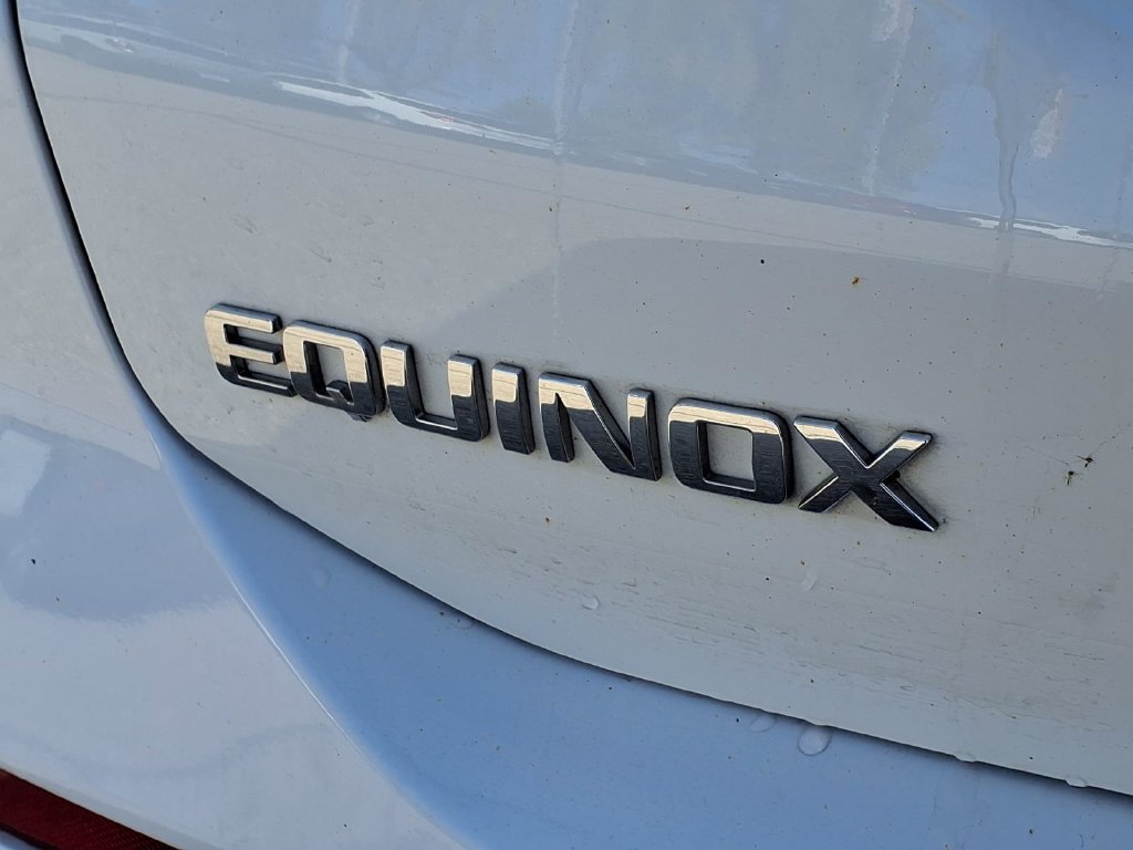Used 2024 Chevrolet Equinox LT w/ LPO, Floor Liner Package AWD/4WD image 15