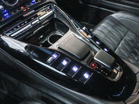 Used 2020 Mercedes-Benz AMG GT R image 23