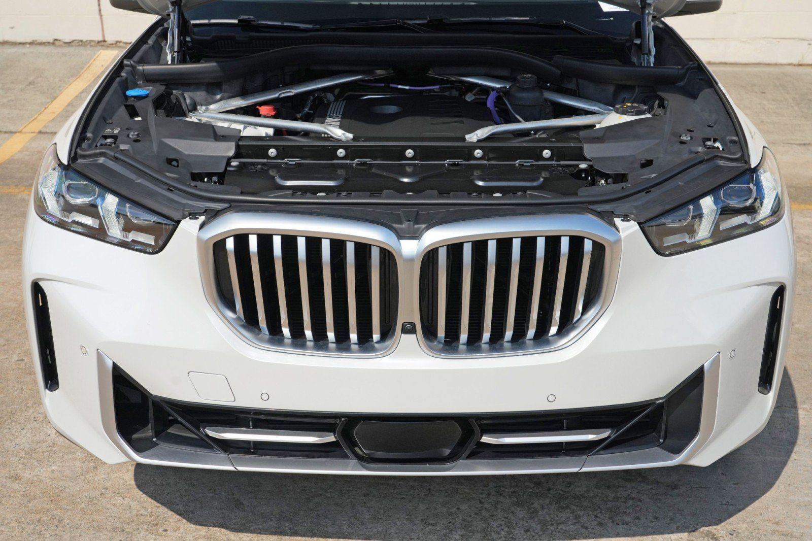 Used 2024 BMW X5 sDrive40i w/ Premium Package RWD image 8