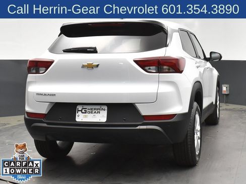 Used 2025 Chevrolet TrailBlazer LS w/ LS Convenience Package FWD image 7