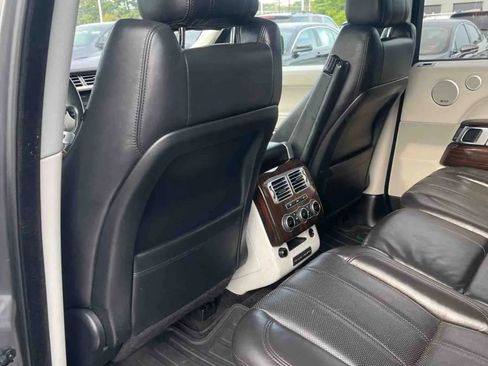 Used 2016 Land Rover Range Rover HSE image 13
