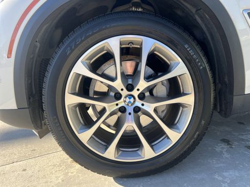 Used 2021 BMW X5 xDrive40i w/ Convenience Package image 10