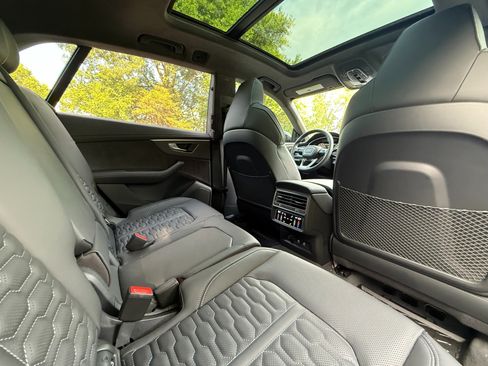 Used 2025 Audi RS Q8 performance AWD/4WD image 75