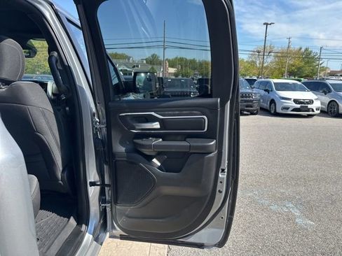 Used 2022 RAM 1500 Big Horn AWD/4WD image 17