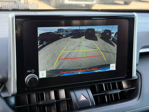 Used 2024 Toyota RAV4 XLE image 20