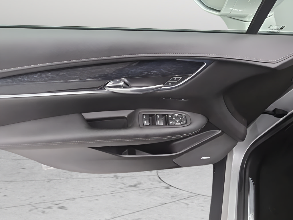 Used 2020 Cadillac XT5 Premium Luxury AWD/4WD image 11