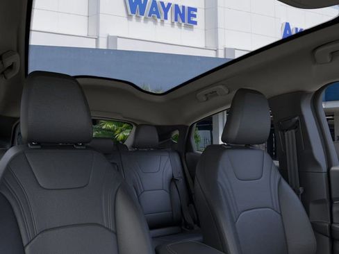 New 2025 Ford Mustang Mach-E Premium image 20