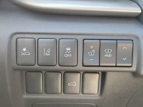 New 2026 Mitsubishi Eclipse Cross SEL AWD/4WD image 32