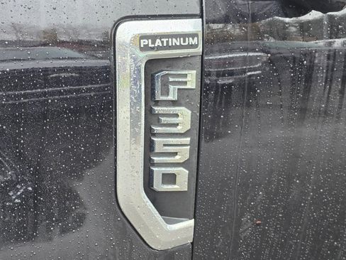 Used 2019 Ford F350 Platinum w/ Platinum Ultimate Package image 9