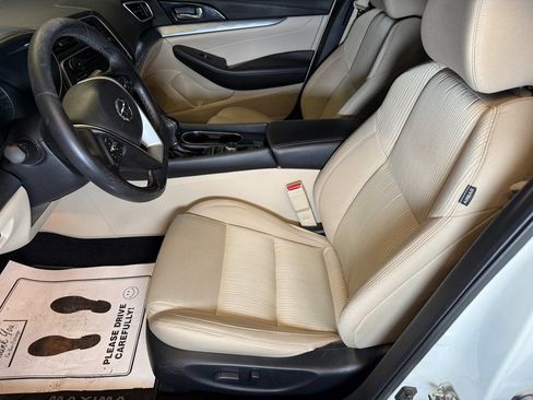 Used 2016 Nissan Maxima 3.5 S image 21