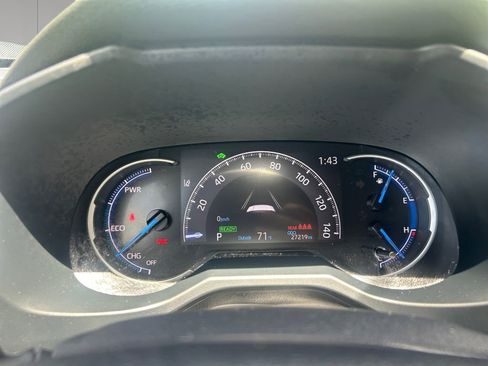Used 2024 Toyota RAV4 LE AWD/4WD image 14