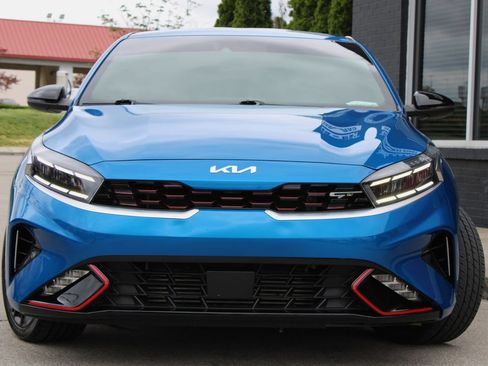 Used 2022 Kia Forte GT w/ GT2 Package FWD image 3