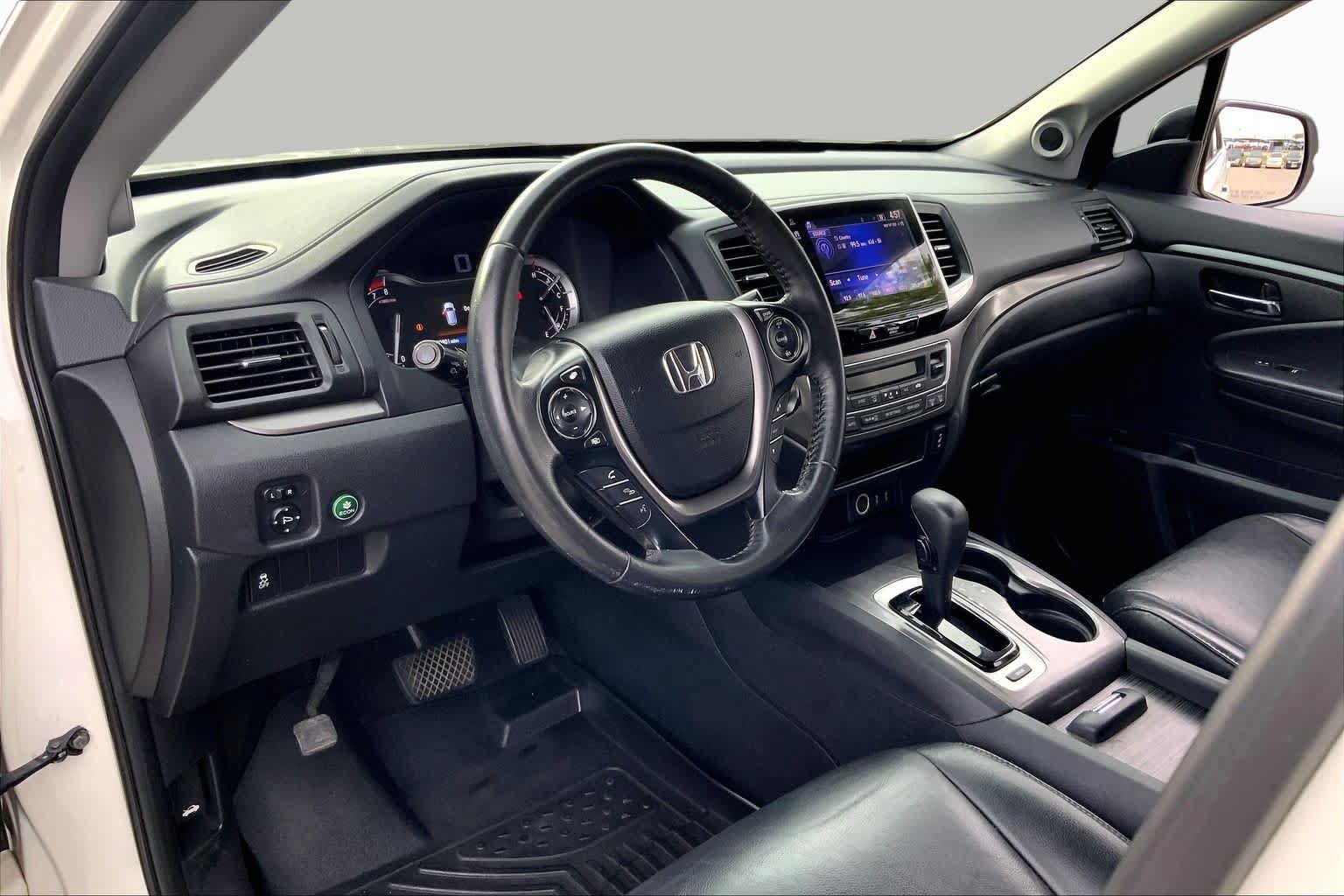 Used 2017 Honda Pilot EX-L image 17