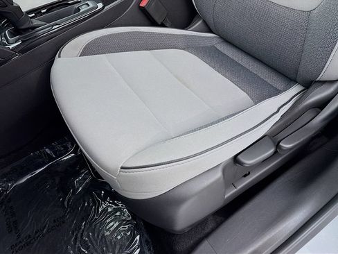 Certified 2025 Chevrolet TrailBlazer LT AWD/4WD image 21