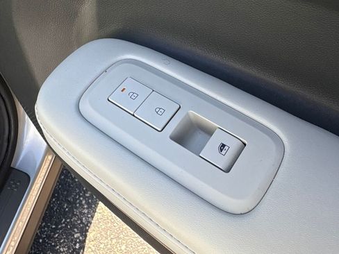 Certified 2025 Hyundai Santa Fe SEL FWD image 35