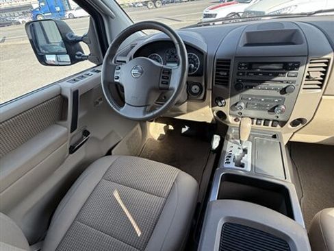 Used 2008 Nissan Titan SE AWD/4WD image 19