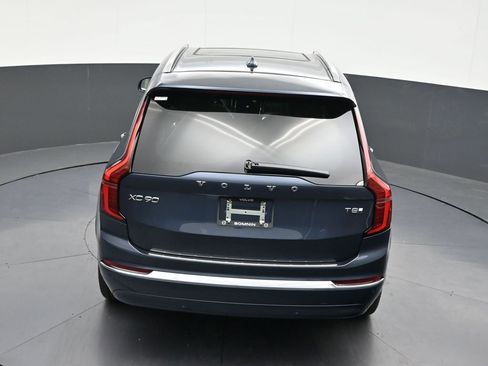 New 2026 Volvo XC90 T8 Ultra w/ Protection Package Premier AWD/4WD image 23
