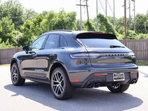 New 2025 Porsche Macan image 3