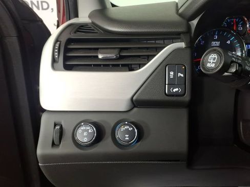 Used 2020 GMC Yukon SLE w/ Convenience Package AWD/4WD image 16