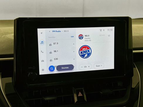 Used 2023 Toyota Corolla LE FWD image 18