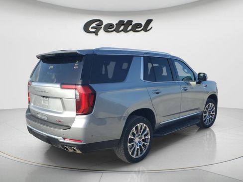 Used 2025 GMC Yukon Denali AWD/4WD image 3