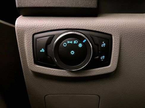Used 2021 Ford F250 XL w/ STX Appearance Package AWD/4WD image 30
