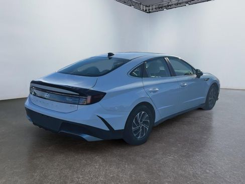 New 2026 Hyundai Sonata Blue image 5
