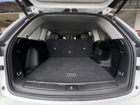 Used 2023 Jeep Grand Cherokee Limited image 31