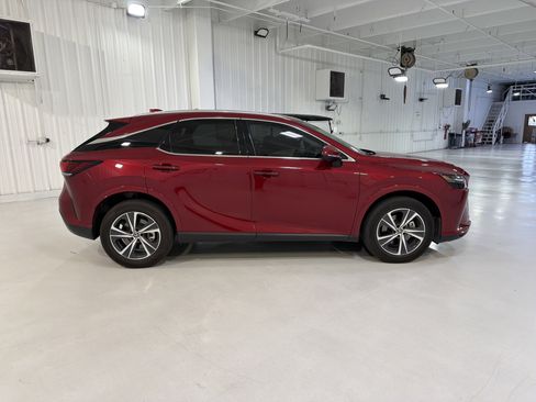 Used 2023 Lexus RX 350 Premium w/ Accessory Package (Z1) FWD image 6