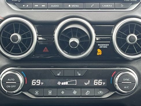 Certified 2024 Nissan Sentra SR image 4