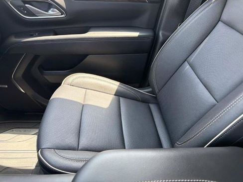Used 2024 Chevrolet Tahoe Premier RWD image 19