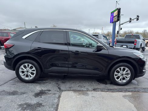Used 2023 Ford Escape Active AWD/4WD image 5