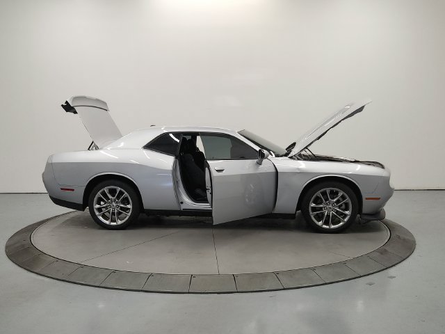 Used 2022 Dodge Challenger GT AWD/4WD image 17
