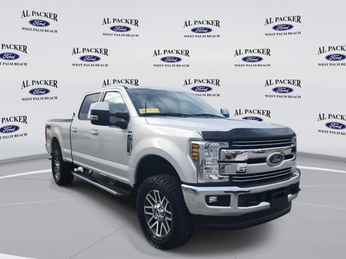 Used 2018 Ford F250 Lariat w/ Lariat Value Package image 7
