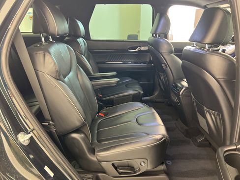 Used 2025 Hyundai Palisade Calligraphy image 30