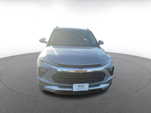 Used 2025 Chevrolet TrailBlazer LT image 4