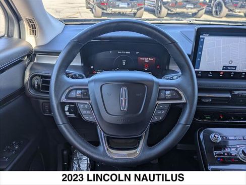 Used 2023 Lincoln Nautilus AWD w/ Premium Package image 13