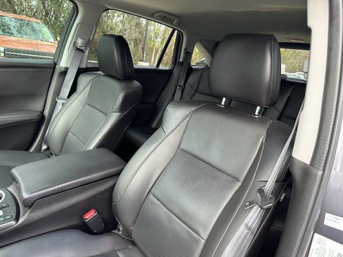 Used 2018 Acura RDX AWD w/ Advance Package image 11