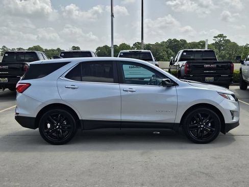 Used 2021 Chevrolet Equinox LT FWD image 4