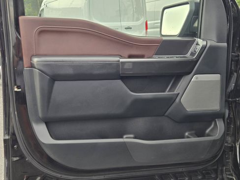 Used 2021 Ford F150 Lariat w/ Equipment Group 502A High AWD/4WD image 21